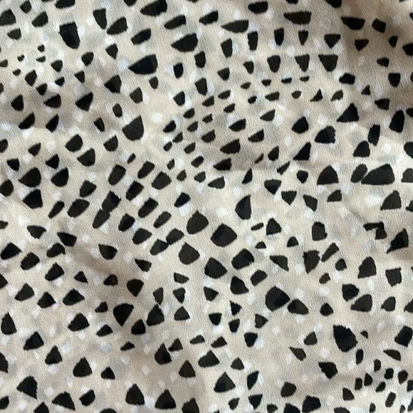 Patterned Blouse - Picture 2 of 2